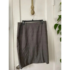 Dalia Collection Women's size 10 Skirt
